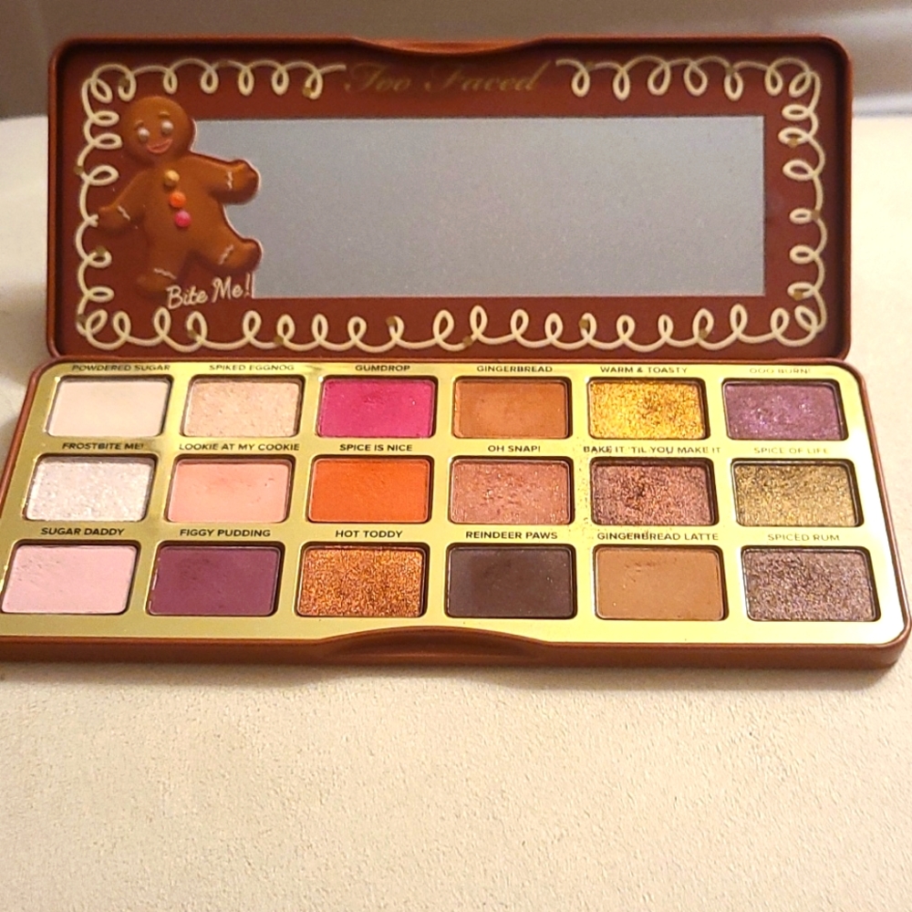 Too Faced Gingerbread Spice Eyeshadow Palette